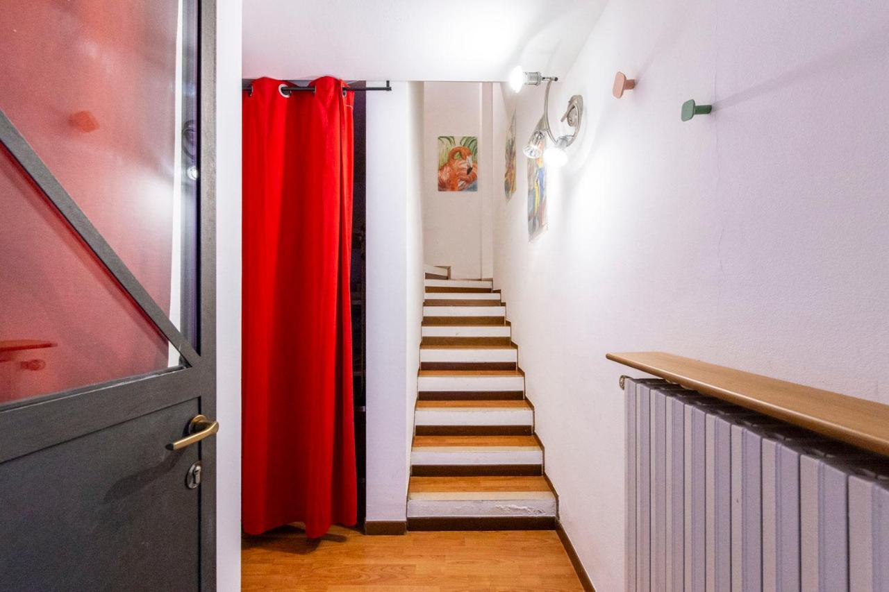 Extensive Terrace Navigli Toy Artistic Apartment Milán Exterior foto